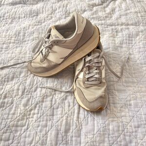 New Balance 237 Light Gray Sneakers